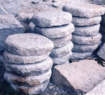 Flying Stone Granite Rough Edge<br>d35-40cm $88<br>d55-60cm $110<br>d70cm $120